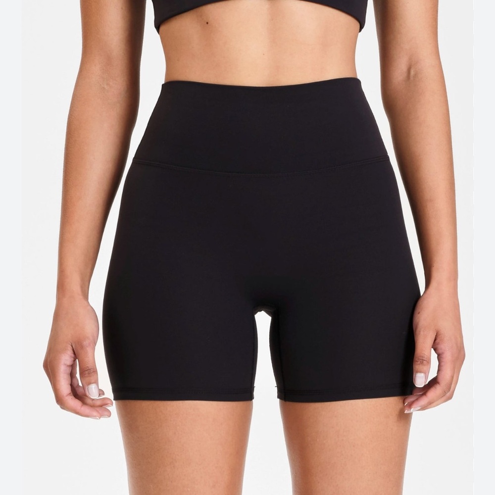 All Fenix Ecorib bike short in black